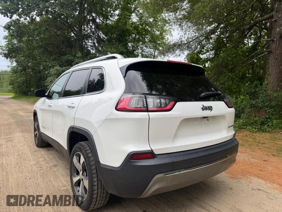 2020 Jeep Cherokee Limited with VIN 1C4PJLDB8LD614381, listed as a Copart auction lot 62966945 with 120,473 mi miles and Clean title. Bid and sale history available at DreamBid. Image 3.