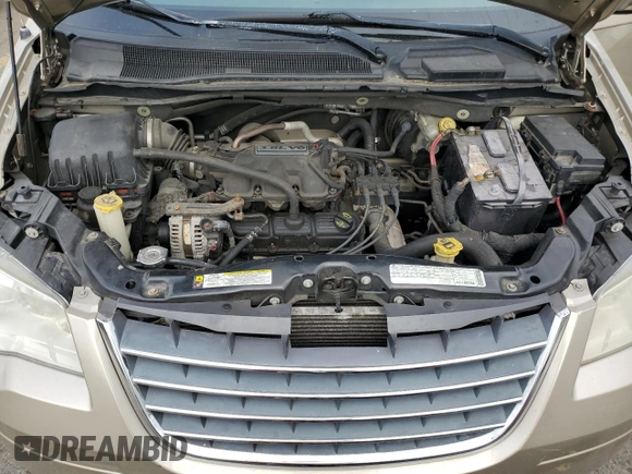2009 Chrysler Town & Country Touring with VIN 2A8HR541X9R640222, listed as a Copart auction lot 72624974 with 140,591 mi miles and Salvage Title. Bid and sale history available at DreamBid. Image 12.