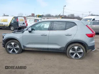 2024 Volvo XC40 Plus Bright Theme with VIN YV4L12UE4R2307794, listed as a IAAI auction lot 41694542 with 11,516 mi miles. Bid and sale history available at carsss.com. Image 14.