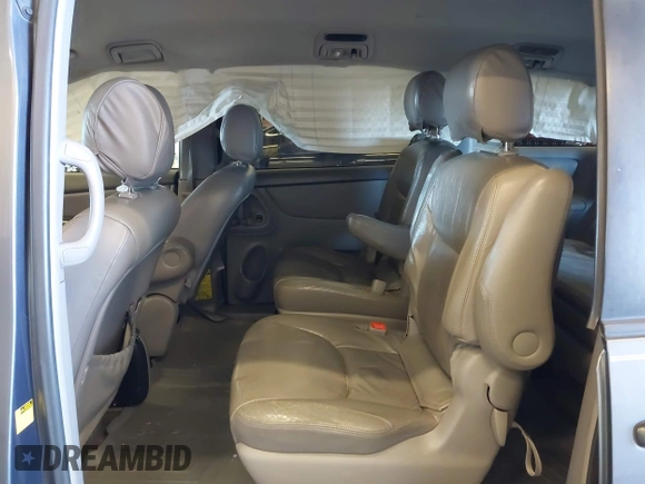 2006 Toyota Sienna CE with VIN 5TDZA23C46S433820, listed as a IAAI auction lot 41248882 with 256,856 mi miles. Bid and sale history available at carsss.com. Image 8.