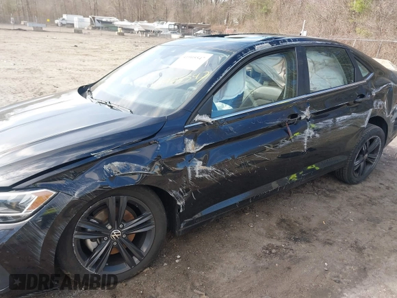 2023 Volkswagen Jetta SE z VIN 3VW7M7BU1PM039129, wystawiony jako IAAI lot #41905547 z przebiegiem 20 188 mil mil oraz . Historia ofert i sprzedaży dostępna na DreamBid. Obrazek 6.