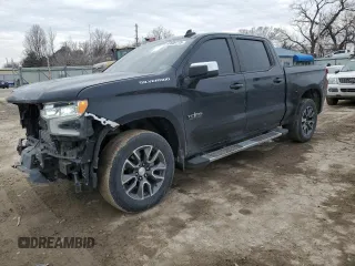 2022 Chevrolet Silverado 1500 LT with VIN 3GCPACEK4NG589130, listed as a Copart auction lot 43609115 with 26,571 mi miles and Salvage Title. Bid and sale history available at carsss.com. Image 1.