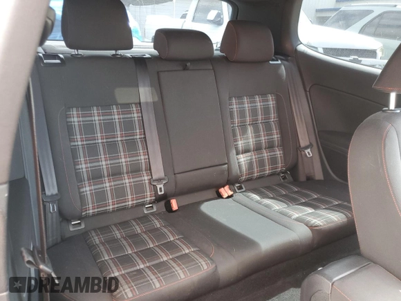 2013 Volkswagen GTI с VIN WVWED7AJ6DW005586, выставлен на аукционе Copart как лот 55533095 с пробегом 123 477 миль миль и Списание • Salvage title. История ставок и продаж доступна на DreamBid. Изображение 10.