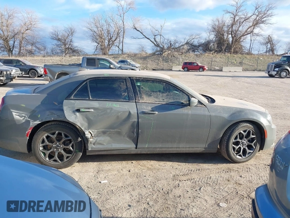 2018 Chrysler 300 with VIN 2C3CCAGG1JH160855, listed as a IAAI auction lot 41875983 with 81,598 mi miles. Bid and sale history available at carsss.com. Image 14.