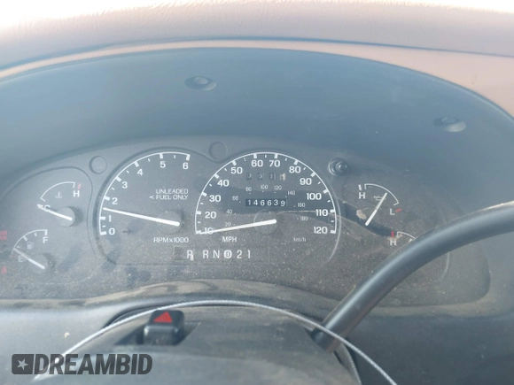 1996 Ford Explorer XL z VIN 1FMDU32XXTUA15079, wystawiony jako IAAI lot #41325714 z przebiegiem 146 639 mil mil oraz . Historia ofert i sprzedaży dostępna na DreamBid. Obrazek 7.