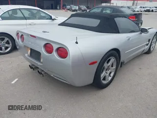 1998 Chevrolet Corvette with VIN 1G1YY32G3W5109287, listed as a IAAI auction lot 41361984 with 170,468 mi miles. Bid and sale history available at carsss.com. Image 4.