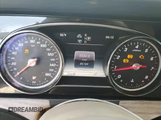 2018 Mercedes-Benz E-Class E 400 with VIN WDD1J6FB6JF049124, listed as a Copart auction lot 49257985 with 84,164 mi miles and Clean Title. Bid and sale history available at carsss.com. Image 9.