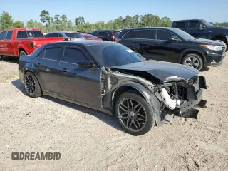 2019 Chrysler 300 Touring with VIN 2C3CCAAG4KH636896, listed as a Copart auction lot 52201575 with 57,963 mi miles and Salvage title. Bid and sale history available at DreamBid. Image 4.
