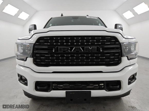 2024 Ram 2500 Big Horn with VIN 3C6UR5DJXRG395201, listed as a Copart auction lot 53199435 with 5,220 mi miles and Clean Title. Bid and sale history available at carsss.com. Image 5.