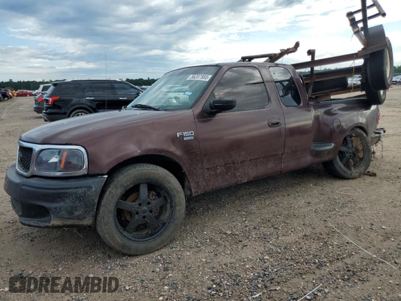2000 Ford F-150 XL with VIN 1FTRX07W1YKA05317, listed as a Copart auction lot 56207955 with 282,785 mi miles and Salvage title. Bid and sale history available at DreamBid. Image 1.