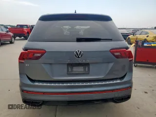2022 Volkswagen Tiguan SE R-Line Black z VIN 3VVCB7AXXNM113777, wystawiony jako Copart lot #58150395 z przebiegiem 61 921 mil mil oraz Szkoda całkowita • Salvage title. Historia ofert i sprzedaży dostępna na DreamBid. Obrazek 6.
