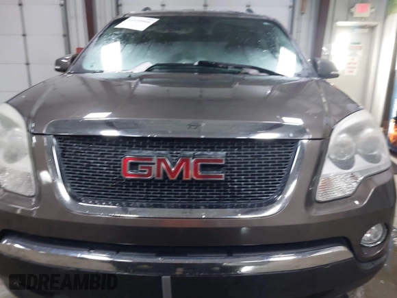 2011 GMC Acadia SLT1 with VIN 1GKKRREDXBJ331099, listed as a IAAI auction lot 41950066 with 128,067 mi miles. Bid and sale history available at carsss.com. Image 14.