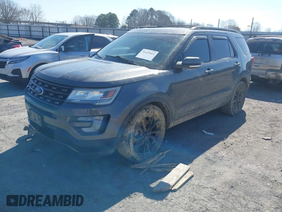 2017 Ford Explorer XLT z VIN 1FM5K7D8XHGB76500, wystawiony jako IAAI lot #41623014 z przebiegiem 149 171 mil mil oraz . Historia ofert i sprzedaży dostępna na DreamBid. Obrazek 18.