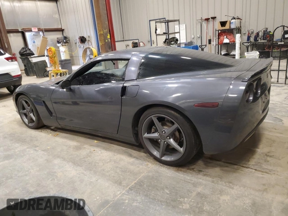 2011 Chevrolet Corvette 1LT with VIN 1G1YE2DW7B5109682, listed as a Copart auction lot 56855635 with 90,693 mi miles and Clean title. Bid and sale history available at DreamBid. Image 2.