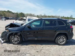 2020 Jeep Cherokee Latitude z VIN 1C4PJLCB2LD581248, wystawiony jako IAAI lot #41894729 z przebiegiem 91 536 mil mil oraz . Historia ofert i sprzedaży dostępna na DreamBid. Obrazek 13.