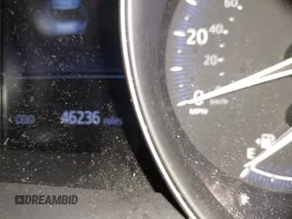 2020 Toyota C-HR LE z VIN NMTKHMBX4LR105143, wystawiony jako IAAI lot #41731044 z przebiegiem 46 236 mil mil oraz . Historia ofert i sprzedaży dostępna na DreamBid. Obrazek 14.