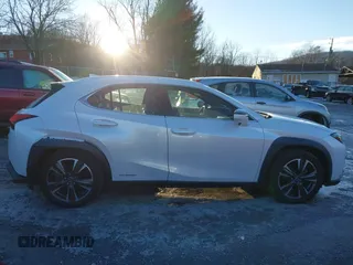 2019 Lexus UX with VIN JTHU9JBH3K2014755, listed as a IAAI auction lot 41320738 with 47,867 mi miles. Bid and sale history available at carsss.com. Image 13.