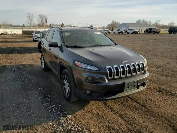 2016 Jeep Cherokee Latitude with VIN 1C4PJMCBXGW118080, listed as a Copart auction lot 49769155 with 131,682 mi miles and Salvage Title. Bid and sale history available at carsss.com. Image 12.