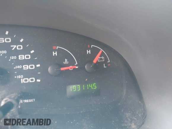 2008 Ford Econoline Passenger XL с VIN 1FBSS31L18DA81659, выставлен на аукционе IAAI как лот 42526267 с пробегом 193 114 миль миль и . История ставок и продаж доступна на DreamBid. Изображение 7.