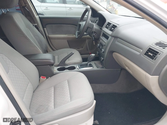 2012 Ford Fusion SE with VIN 3FAHP0HA1CR213951, listed as a IAAI auction lot 42046104 with 163,511 mi miles. Bid and sale history available at carsss.com. Image 5.