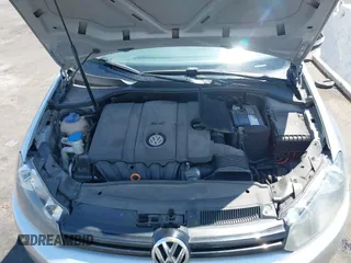 2013 Volkswagen Golf w/Conv с VIN WVWDB7AJ0DW130293, выставлен на аукционе IAAI как лот 42474230 с пробегом 188 475 миль миль и . История ставок и продаж доступна на DreamBid. Изображение 10.