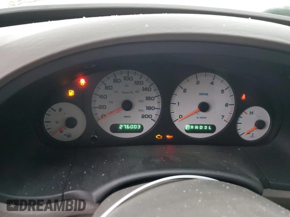 2003 Dodge Caravan Sport with VIN 2D4GP44L73R154482, listed as a Copart auction lot 83878924 with 276,003 mi miles and Salvage Title. Bid and sale history available at DreamBid. Image 9.