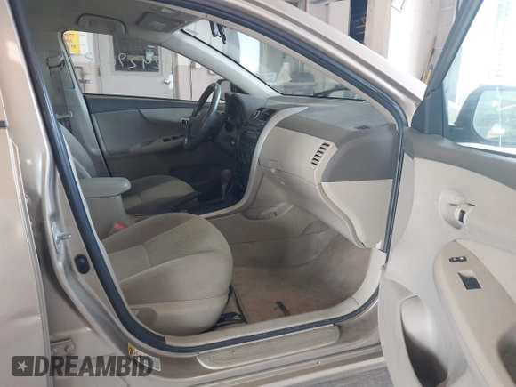 2009 Toyota Corolla с VIN 1NXBU40E89Z056687, выставлен на аукционе IAAI как лот 42429633 с пробегом 179 656 миль миль и . История ставок и продаж доступна на DreamBid. Изображение 5.