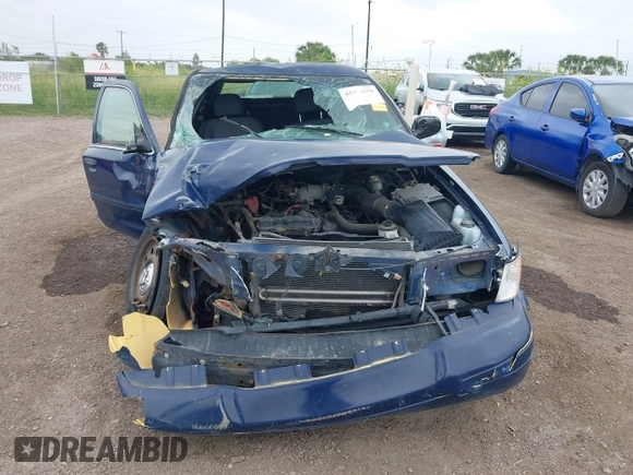 2010 Ford Police Interceptor z VIN 2FABP7BV8AX117615, wystawiony jako IAAI lot #42204261 z przebiegiem Nie podano mil oraz . Historia ofert i sprzedaży dostępna na DreamBid. Obrazek 11.