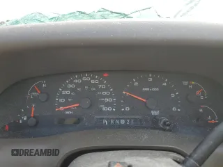 2002 Ford F-250 XL with VIN 1FTNW20S32EA38538, listed as a Copart auction lot 76174884 with 203,007 mi miles and Non Repairable. Bid and sale history available at DreamBid. Image 9.
