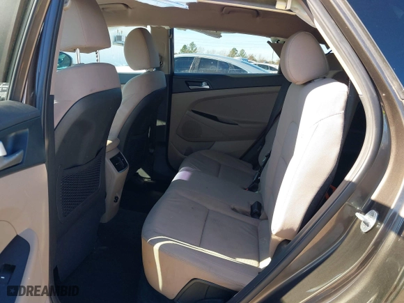 2020 Hyundai Tucson Sport with VIN KM8J33AL3LU156192, listed as a IAAI auction lot 41288165 with 53,210 mi miles. Bid and sale history available at carsss.com. Image 8.