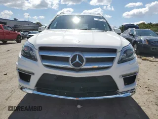 2016 Mercedes-Benz GL with VIN 4JGDF7DE0GA685082, listed as a Copart auction lot 71600854 with 140,845 mi miles and Clean Title. Bid and sale history available at carsss.com. Image 5.