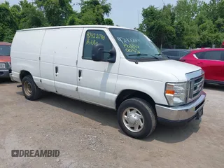 2012 Ford Econoline Cargo Commercial z VIN 1FTNE1EWXCDB12330, wystawiony jako IAAI lot #42422640 z przebiegiem 211 644 mil mil oraz . Historia ofert i sprzedaży dostępna na DreamBid. Obrazek 1.