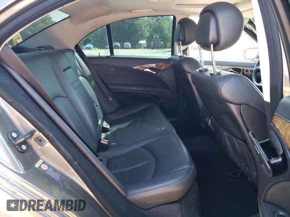 2008 Mercedes-Benz E 350 Luxury z VIN WDBUF56X08B239323, wystawiony jako Copart lot #53938545 z przebiegiem 173 437 mil mil oraz Szkoda całkowita • Salvage title. Historia ofert i sprzedaży dostępna na DreamBid. Obrazek 10.