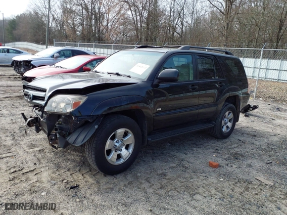 2004 Toyota 4Runner SR5 with VIN JTEZU14R940040329, listed as a IAAI auction lot 41802973 with 230,551 mi miles. Bid and sale history available at carsss.com. Image 2.