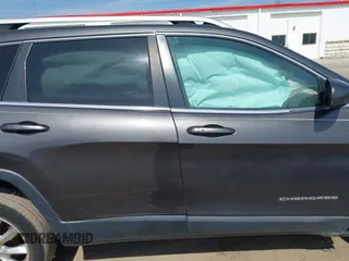 2014 Jeep Cherokee Limited with VIN 1C4PJLDS4EW283855, listed as a IAAI auction lot 41840848 with 143,686 mi miles. Bid and sale history available at carsss.com. Image 12.