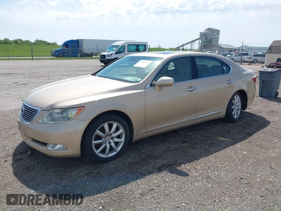2008 Lexus LS 460 LWB with VIN JTHGL46F985030541, listed as a IAAI auction lot 42078316 with 248,187 mi miles. Bid and sale history available at carsss.com. Image 2.