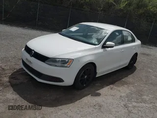 2012 Volkswagen Jetta Sedan SE w/Convenience & Sunroof PZEV with VIN 3VWDP7AJ3CM368264, listed as a IAAI auction lot 41941232 with 177,191 mi miles. Bid and sale history available at carsss.com. Image 2.