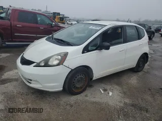 2009 Honda Fit with VIN JHMGE88299S057088, listed as a Copart auction lot 58116025 with 110,778 mi miles and Clean title. Bid and sale history available at DreamBid. Image 1.