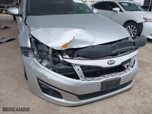 2015 Kia Optima LX with VIN 5XXGM4A76FG406202, listed as a IAAI auction lot 41605927 with 101,042 mi miles. Bid and sale history available at carsss.com. Image 6.