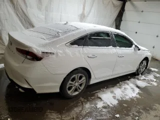 2018 Hyundai Sonata Limited z VIN 5NPE34AF4JH622810, wystawiony jako Copart lot #83570514 z przebiegiem 112 235 mil mil oraz Szkoda całkowita • Salvage title. Historia ofert i sprzedaży dostępna na DreamBid. Obrazek 3.