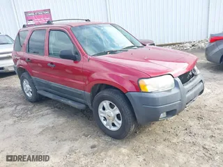 2003 Ford Escape XLT Popular with VIN 1FMYU03183KA25020, listed as a IAAI auction lot 41519021 with 179,737 mi miles. Bid and sale history available at carsss.com. Image 1.