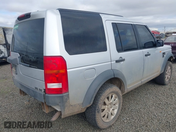 2006 Land Rover LR3 SE with VIN SALAE25496A360327, listed as a IAAI auction lot 42591377 with 194,205 mi miles and . Bid and sale history available at DreamBid. Image 4.