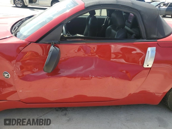 2004 Nissan 350Z Touring z VIN JN1AZ36A44T002949, wystawiony jako Copart lot #54947145 z przebiegiem 89 250 mil mil oraz Szkoda całkowita • Salvage title. Historia ofert i sprzedaży dostępna na DreamBid. Obrazek 7.