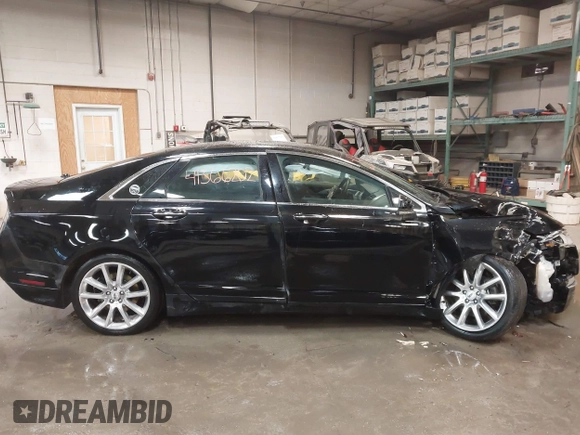 2016 Lincoln MKZ with VIN 3LN6L2J96GR622019, listed as a IAAI auction lot 41366202 with 149,144 mi miles and . Bid and sale history available at DreamBid. Image 13.