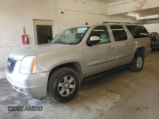 2007 GMC Yukon XL SLT z VIN 1GKFK16317J161901, wystawiony jako Copart lot #59568545 z przebiegiem 246 487 mil mil oraz Czysty tytuł • Clean title. Historia ofert i sprzedaży dostępna na DreamBid. Obrazek 1.