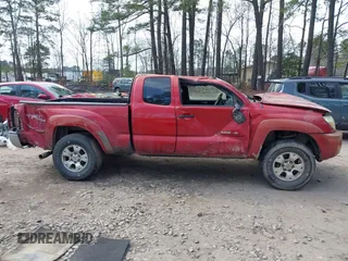 2006 Toyota Tacoma PreRunner with VIN 5TETU62N96Z154826, listed as a IAAI auction lot 41652762 with 418,565 mi miles. Bid and sale history available at carsss.com. Image 13.