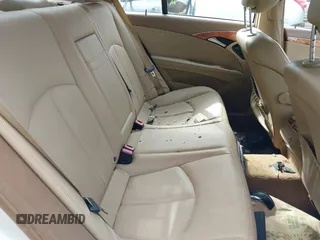 2007 Mercedes-Benz E-Class 3.5L with VIN WDBUF87X47X219898, listed as a IAAI auction lot 40488140 with Not Provided miles. Bid and sale history available at carsss.com. Image 8.