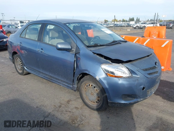 2007 Toyota Yaris with VIN JTDBT923871054307, listed as a IAAI auction lot 40738698 with 207,437 mi miles. Bid and sale history available at carsss.com. Image 1.