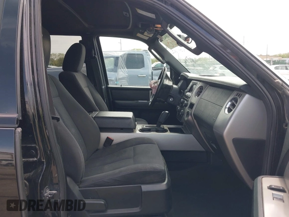 2016 Ford Expedition Max XLT с VIN 1FMJK1JT3GEF53263, выставлен на аукционе IAAI как лот 41894332 с пробегом 231 309 миль миль и . История ставок и продаж доступна на DreamBid. Изображение 5.