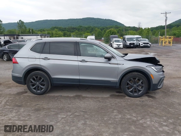 2023 Volkswagen Tiguan SE with VIN 3VV3B7AX1PM137324, listed as a IAAI auction lot 42378045 with 35,187 mi miles and . Bid and sale history available at DreamBid. Image 14.